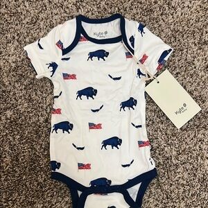 Kyte BABY Patriotic Buffalo Print Onesie